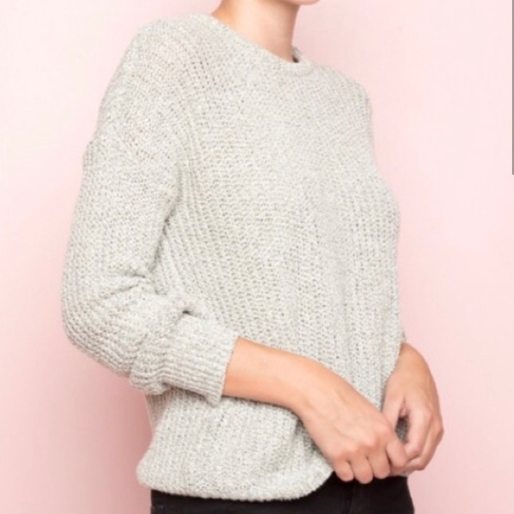 Brandy Melville Bronx sweater light grey